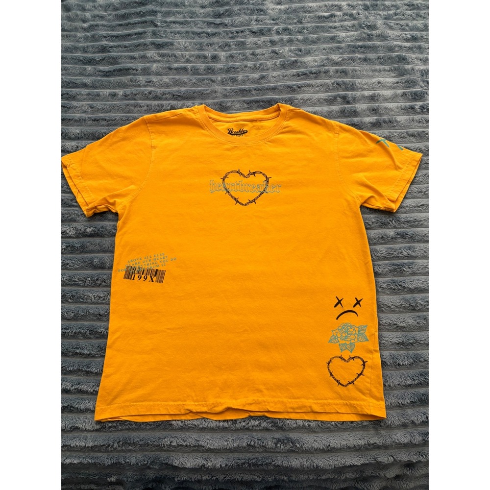 Brooklyn Cloth Mfg Co Heartbreaker Graphic T Shirt Yellow Medium